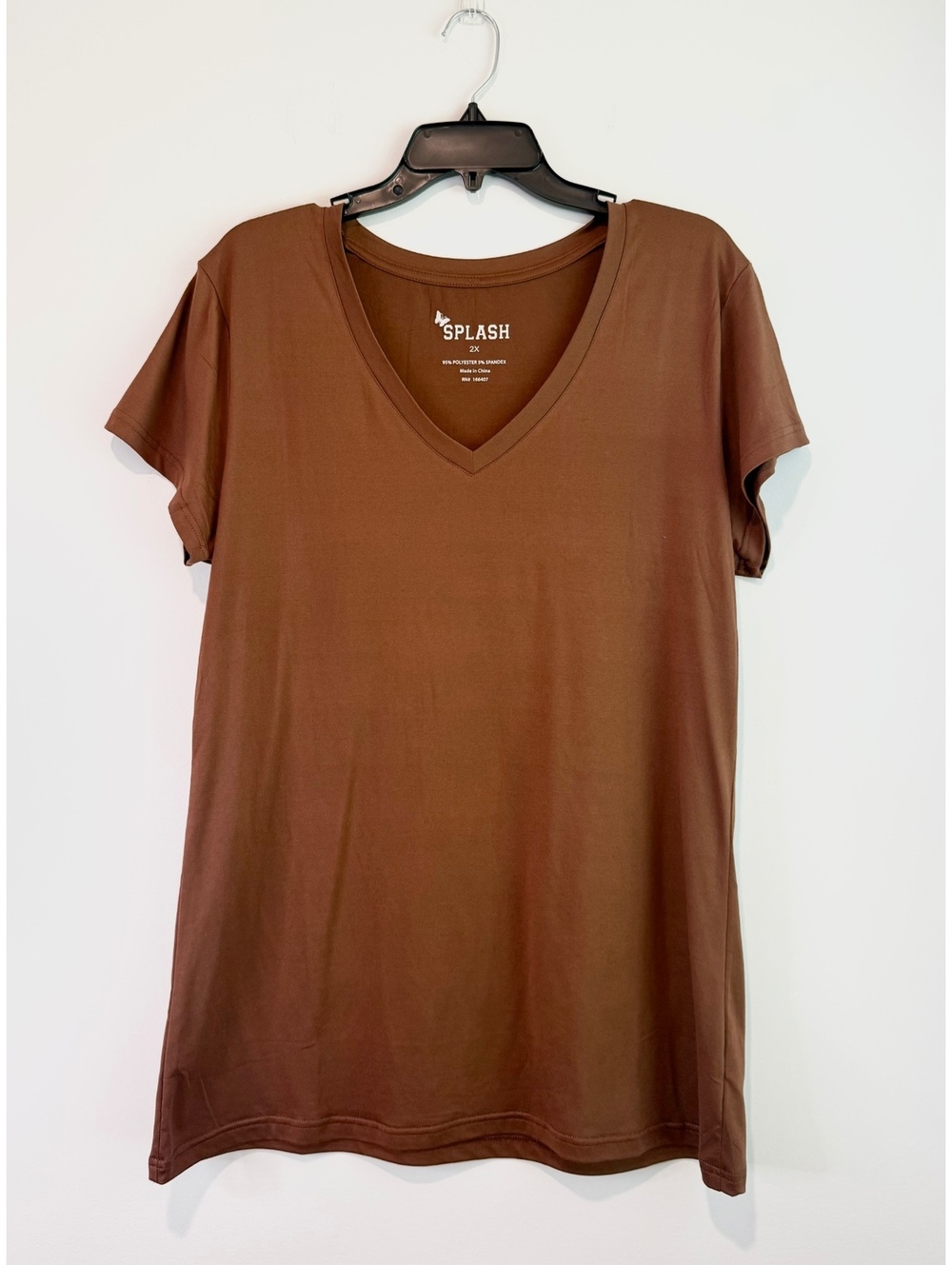 Splash Women's Brown V-Neck Short Sleeve T-Shirt, Size 2X
